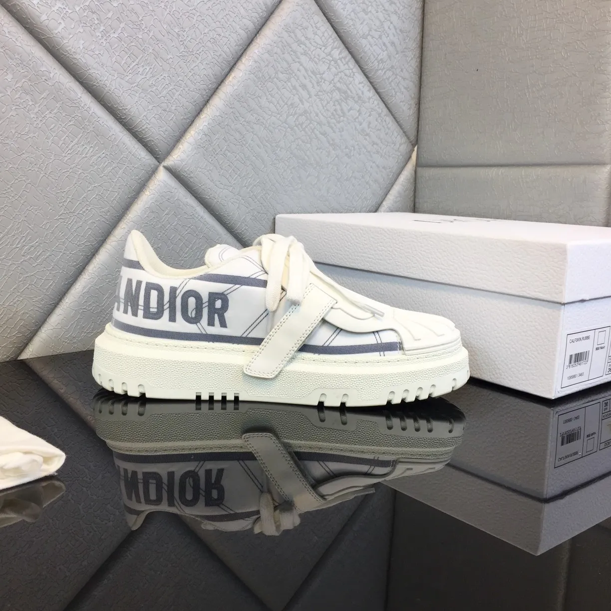 👟👟Ex-factory price 480👟👟 dior shell shoes, 2021 new colors, complete colors, quality depends on the details, welcome to see the board. The outsole is made of original T👟👟 ex-factory price U outsole, size: 35-41 (41 is custom-made, first order)